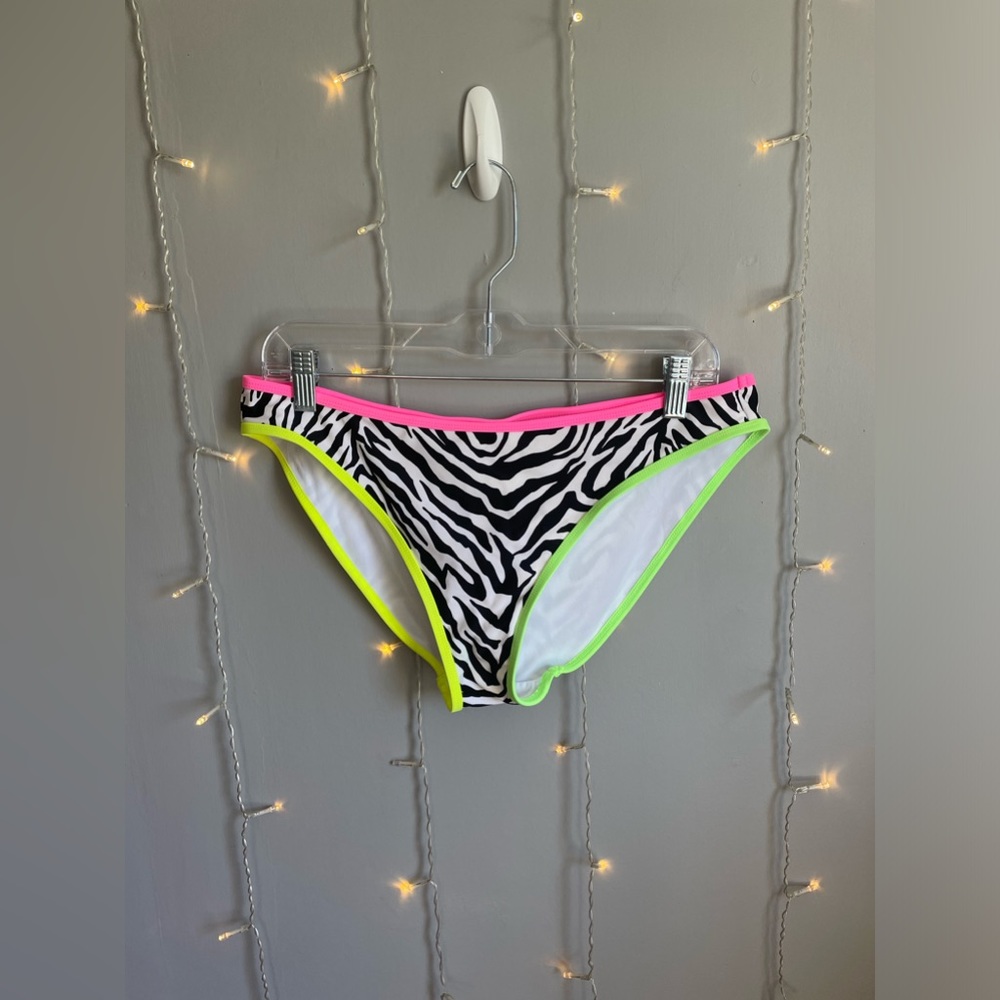Women’s Large Swim Bottoms